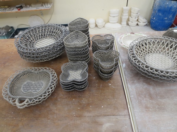 n_img_3773__baskets_ready_to_be_fired.jpg