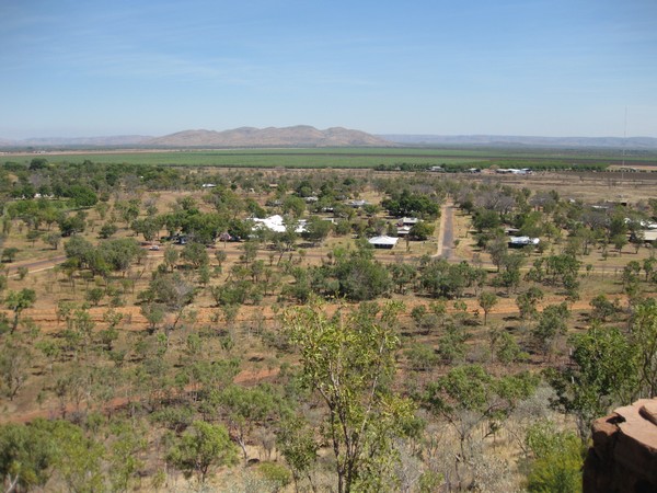 n_img_0604_fields_on_the_ivanhoe_plain_irrigated_from_the_ord_river_and_kununurra_diversion_dam.jpg