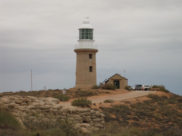 n_img_1729__vlamingh_head_lighthouse__on_the_tip_of_cape_range.jpg