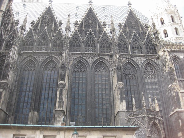 n_img_2646_st_stephen_s_cathedral__built_in_the_8th_to_12th_centuries.jpg