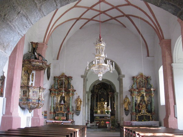 n_img_2745_church_dates_to_the_benedictine_monks_in_1060.jpg