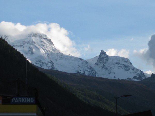 n_img_3381_all_outside_vehicles_park_here_at_taesch__local_vans_go_to_the_zermatt_terminal__and_electric_taxis_from_there_to_town.jpg