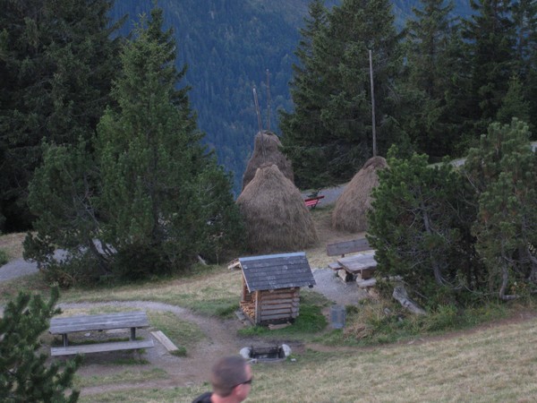n_img_4109_traditional_hay_stacks_and_a_walking_trail.jpg