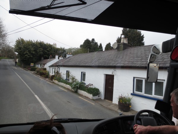 n_img_2718__classic_old_house_style___stone_and_masonery_houses_last_forever_.jpg
