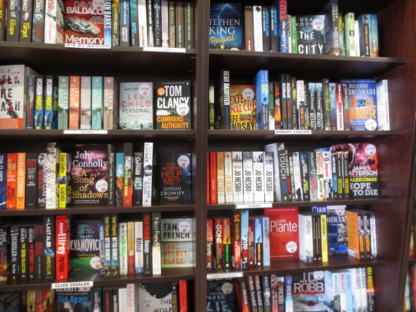 n_img_2862__the_bookstore_in_kilkenny_stocks_the_same_authors_that_we_have_at_the_gaspe_library.jpg