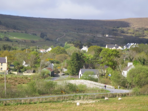 n_img_3609__bridge_near_oughterard__used_in_the_john_wayne_movie_the_quiet_man.jpg