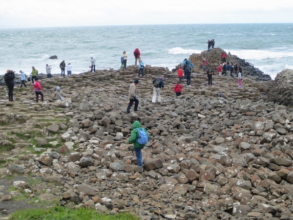 n_img_3961__the_irish_end_of_the_causeway_supposedly_built_by_the_54_foot_tall_irish_giant_finn_maccool.jpg