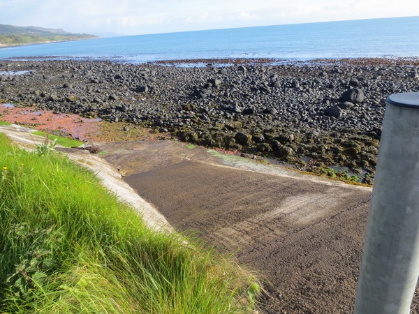 n_img_4110_launching_ramp_to_a_typically_rocky_beach_at_ballygally___they_have__3_m_tides.jpg