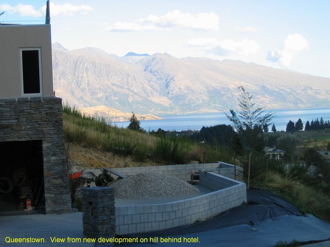 2007_03_29__2155_queenstown___view_from_new_development_.jpg